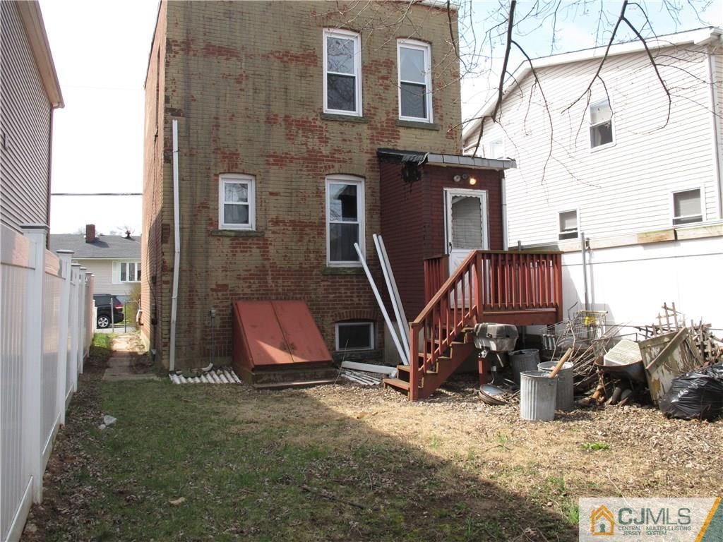350 Summit Avenue Perth Amboy, NJ 08861 - Photo 16 of 20 a view of a house with backyard