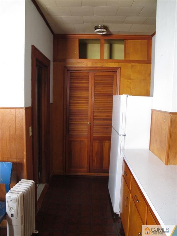 350 Summit Avenue Perth Amboy, NJ 08861 - Photo 17 of 20 a view of front door