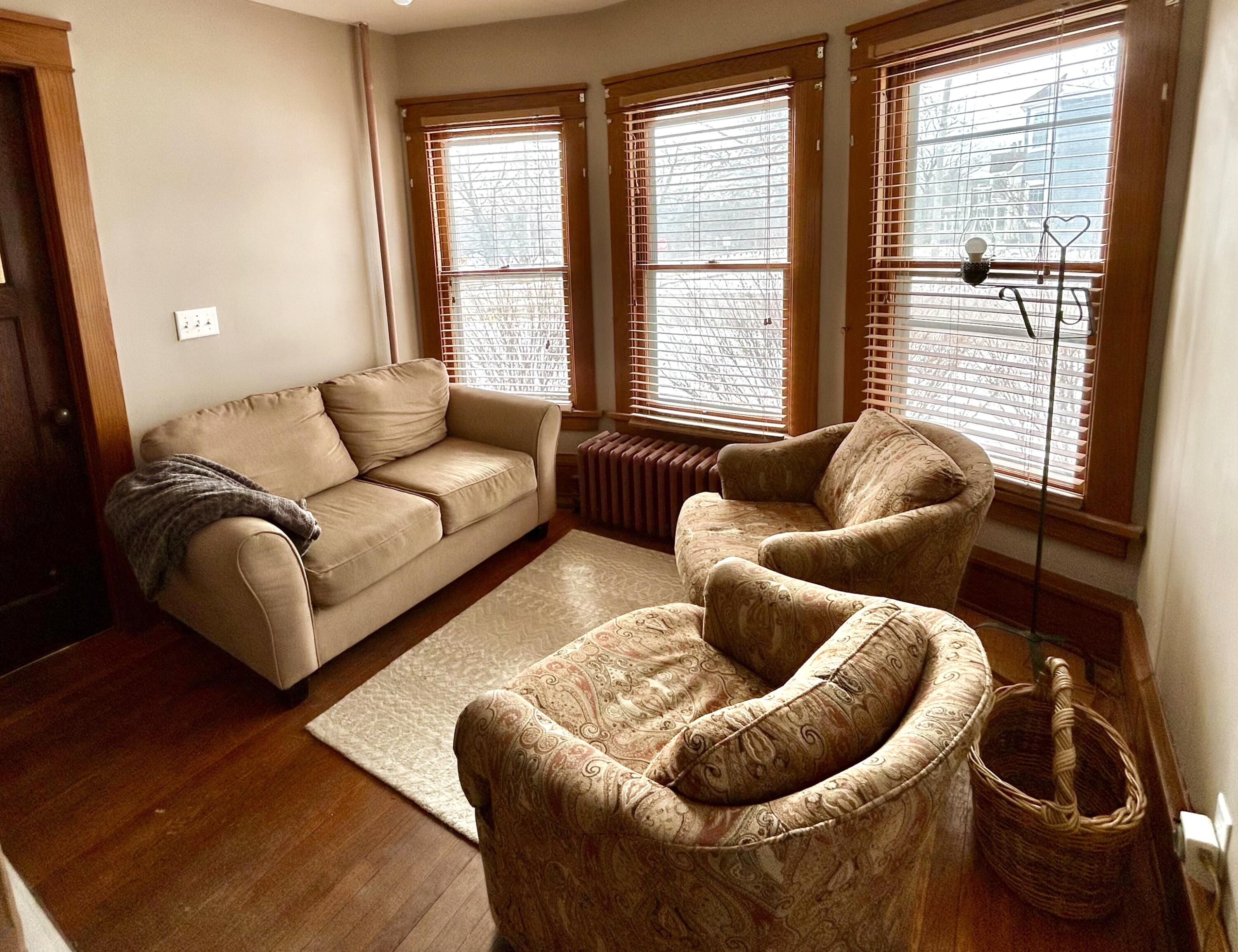 516 Riverside Drive Fort Atkinson, WI 53538 - Photo 4 of 17 Parlor