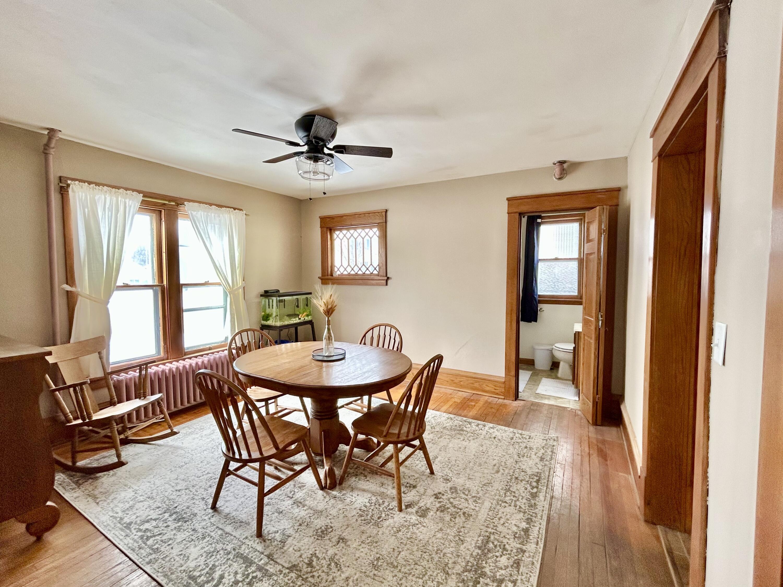 516 Riverside Drive Fort Atkinson, WI 53538 - Photo 5 of 17 Dining Room