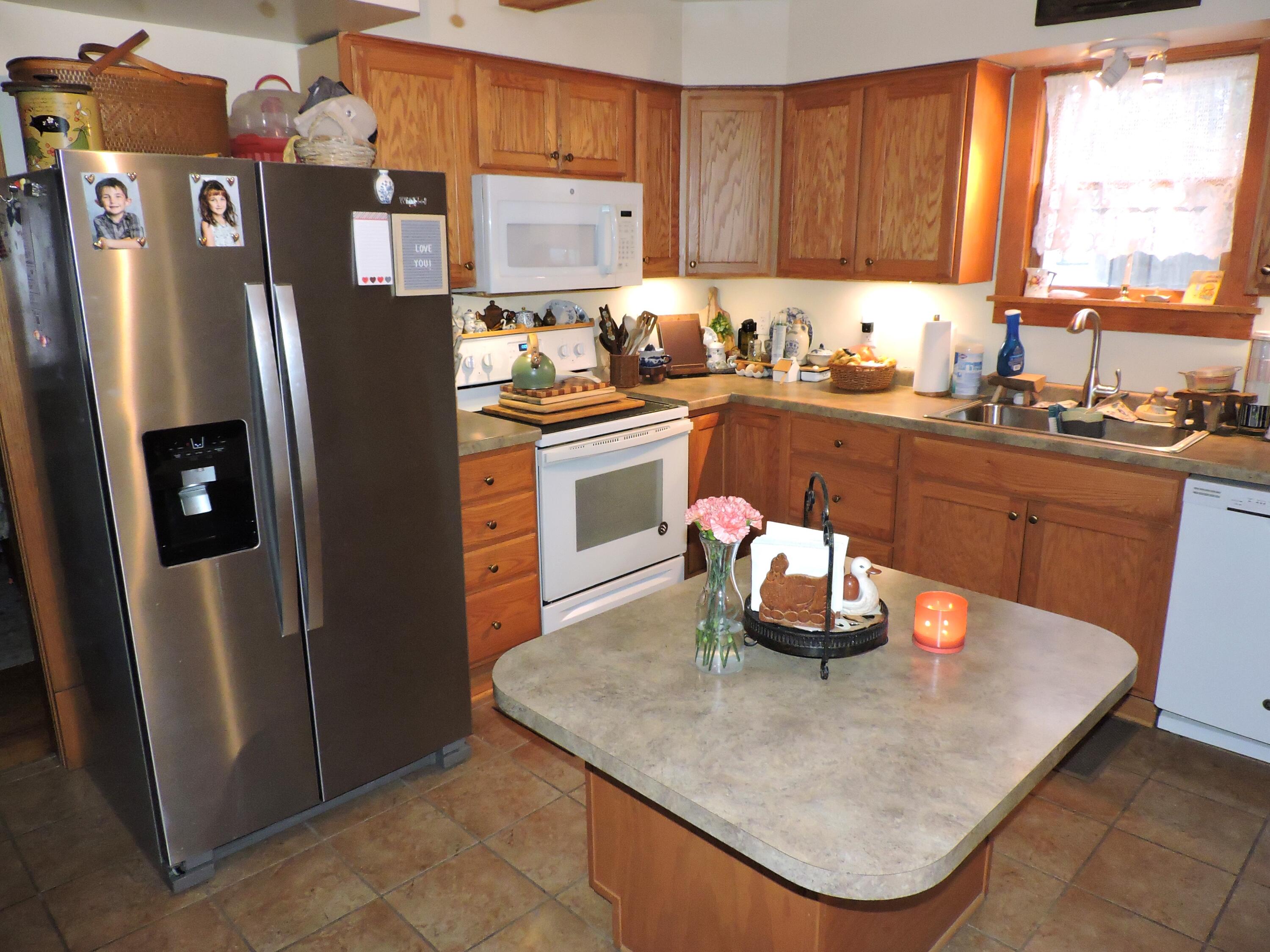 516 Riverside Drive Fort Atkinson, WI 53538 - Photo 6 of 17 Kit1