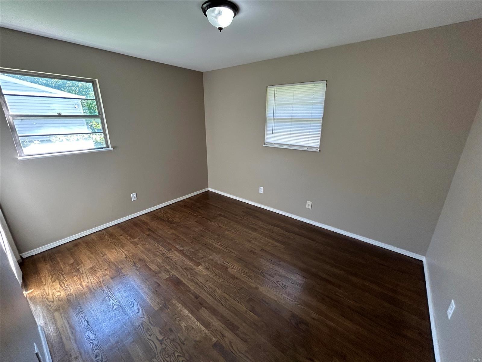 11629 Larimore Road St. Louis, MO 63138 - Photo 4 of 9