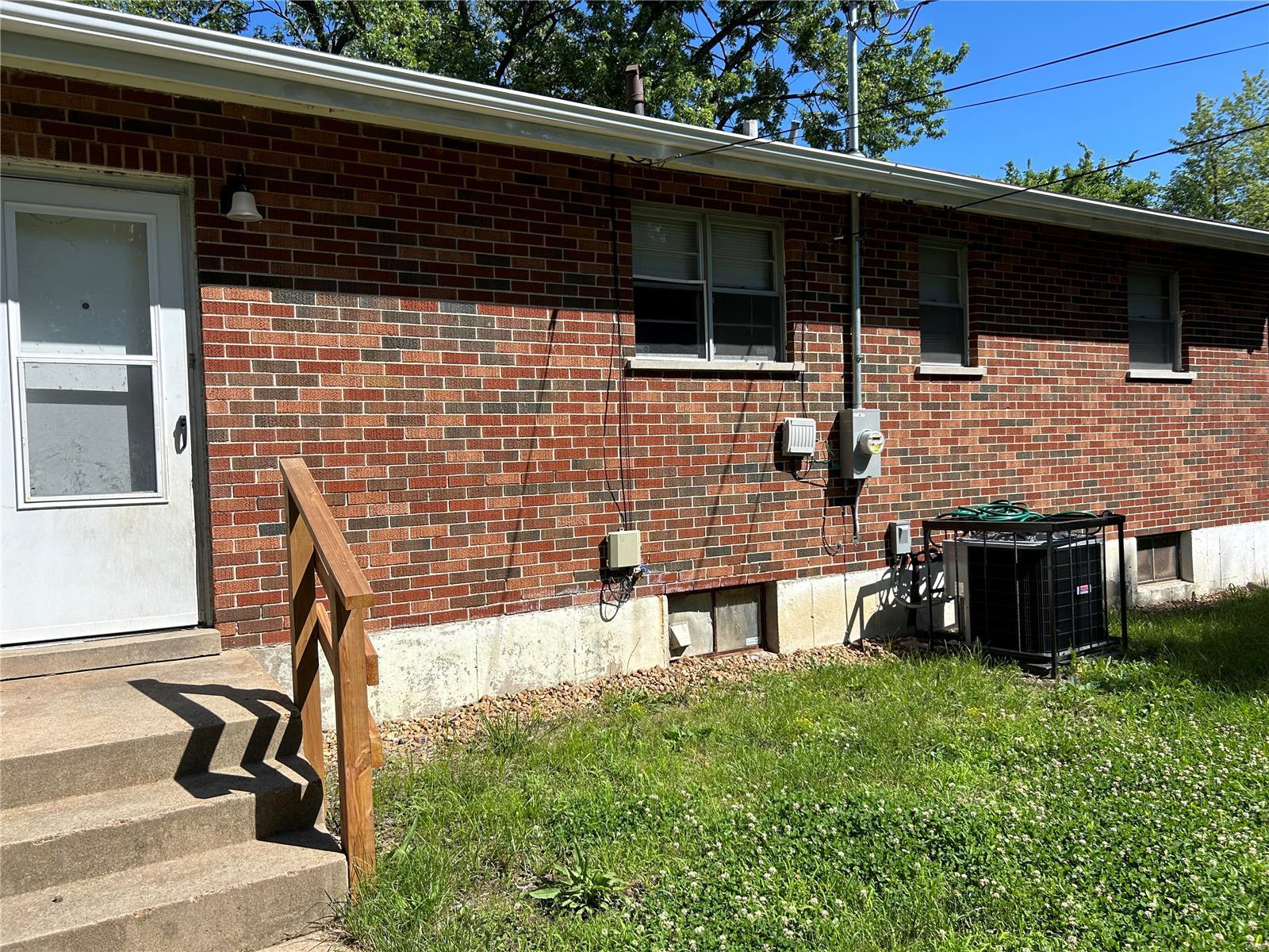 11629 Larimore Road St. Louis, MO 63138 - Photo 8 of 9