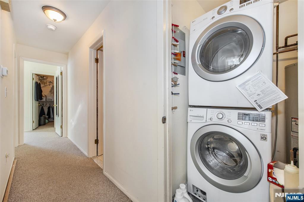 4125 Hilltop Road Mahwah, NJ 07430 - Photo 14 of 17