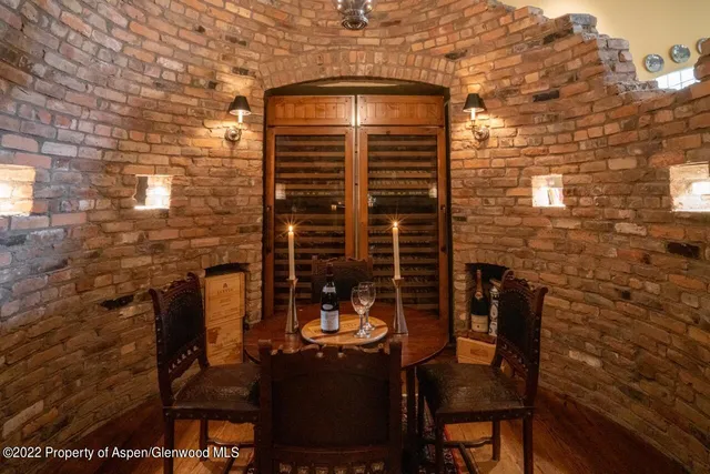 $150,000 | 800 South Hayden Road, Aspen, CO 81611