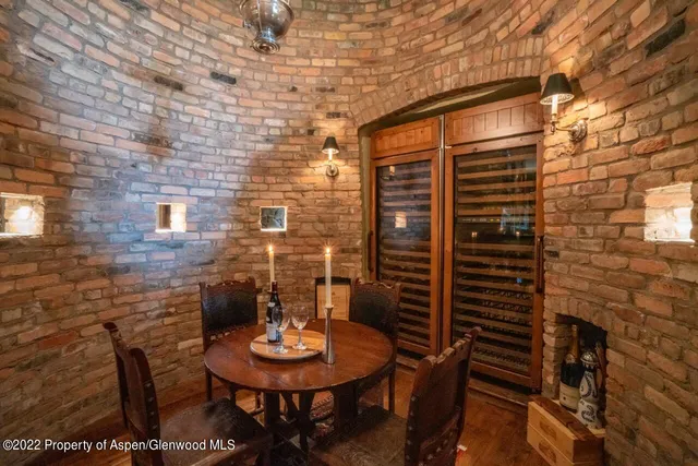 $150,000 | 800 South Hayden Road, Aspen, CO 81611