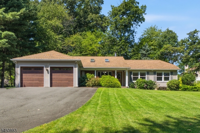 59 Morning Glory Road Warren, NJ 07059 - Photo 2 of 44 Gallery Image 2