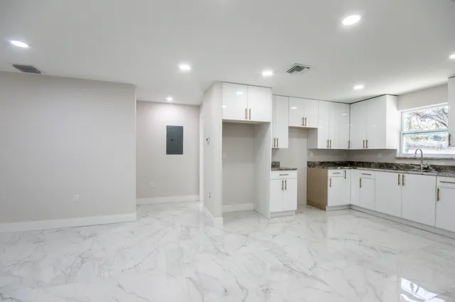 $500,000 | 311 Southwest 67th Drive, Okeechobee, FL 34974