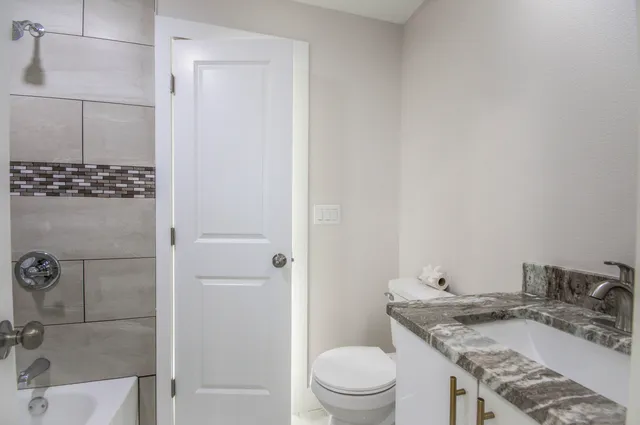 $500,000 | 311 Southwest 67th Drive, Okeechobee, FL 34974