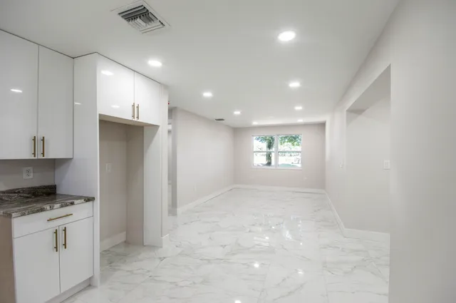 $500,000 | 311 Southwest 67th Drive, Okeechobee, FL 34974