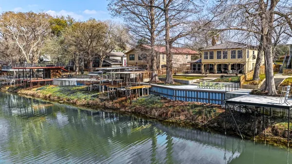 $1,499,900 | 232 Lake Ridge Drive, Seguin, TX 78155