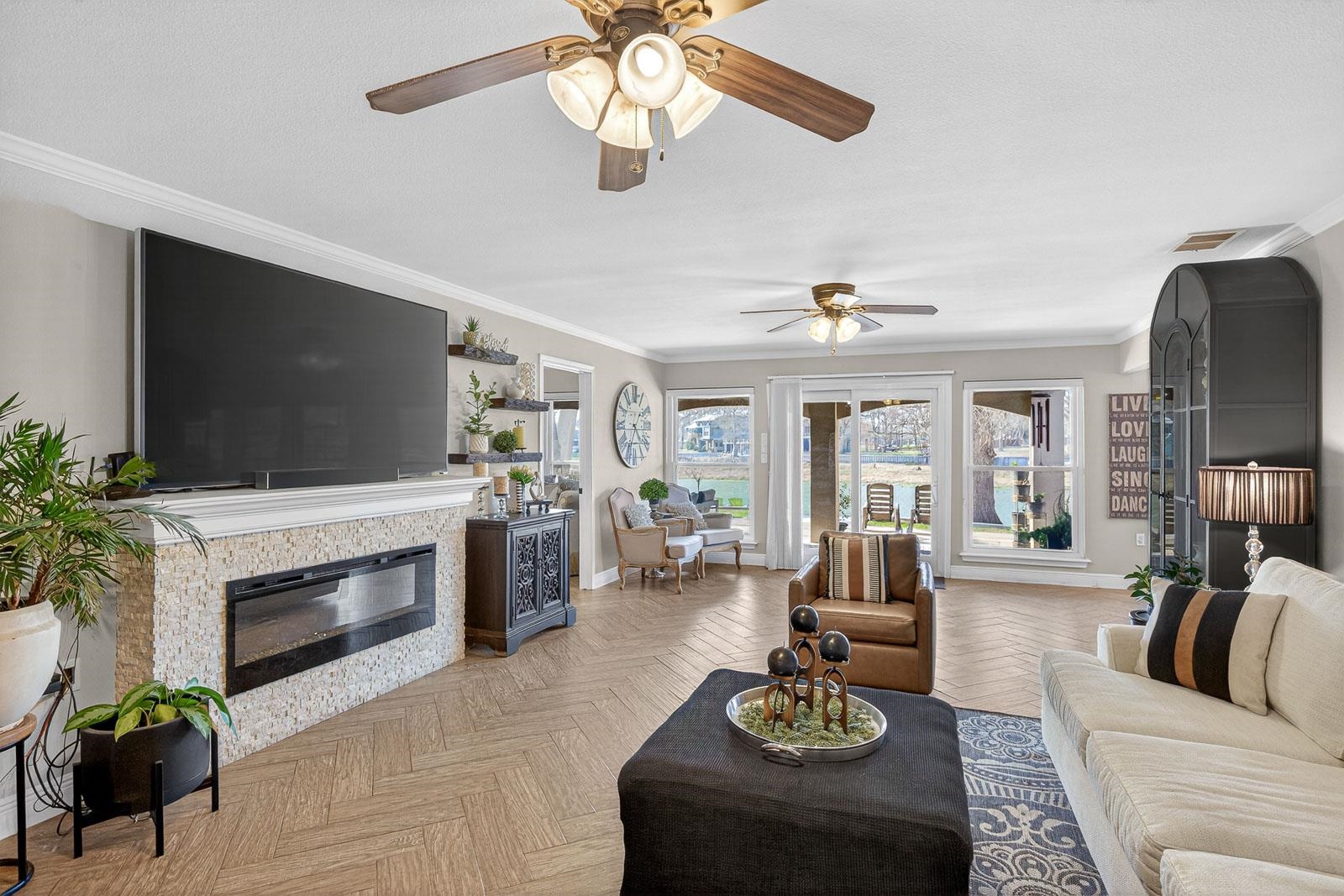 232 Lake Ridge Drive Seguin, TX 78155 - Photo 14 of 30