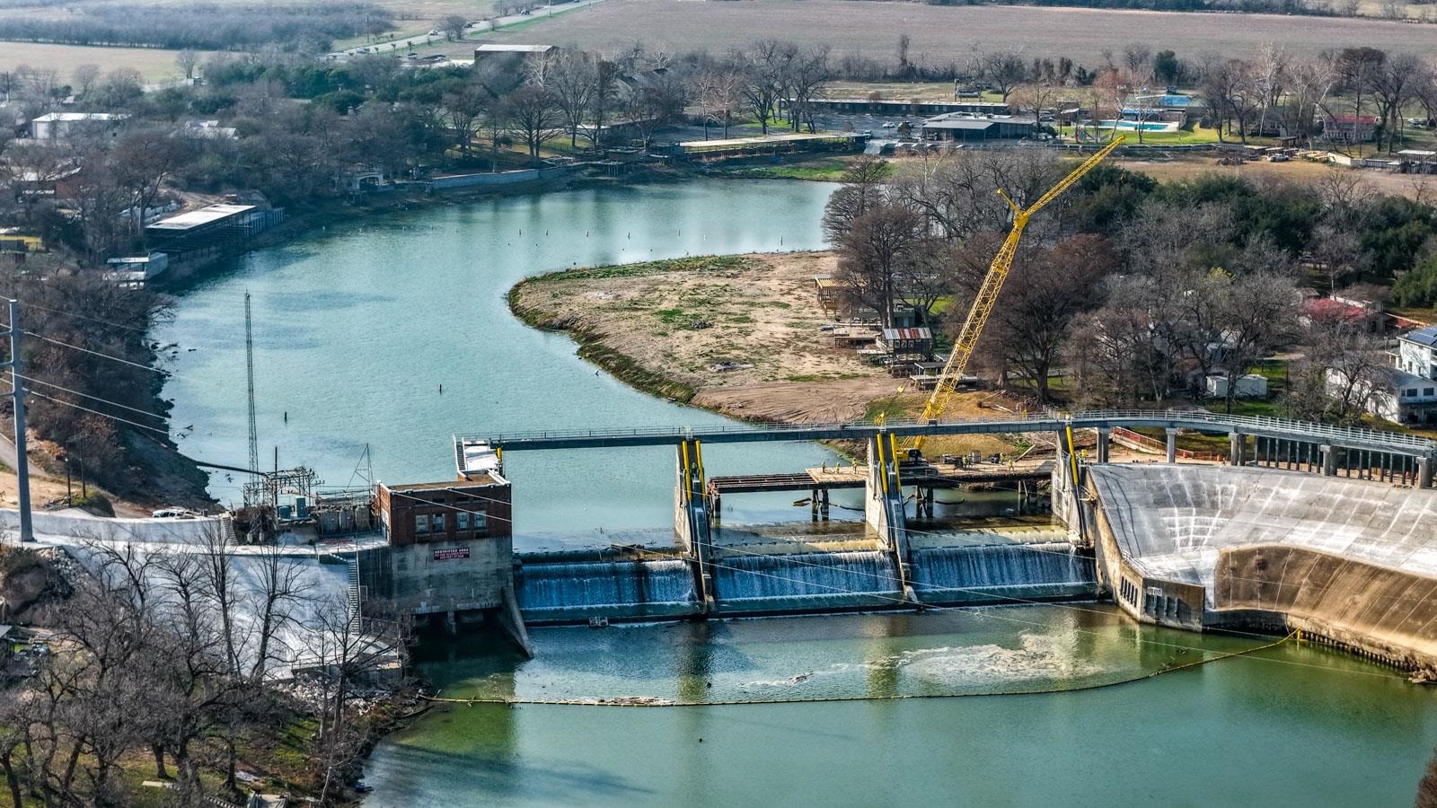 232 Lake Ridge Drive Seguin, TX 78155 - Photo 2 of 30