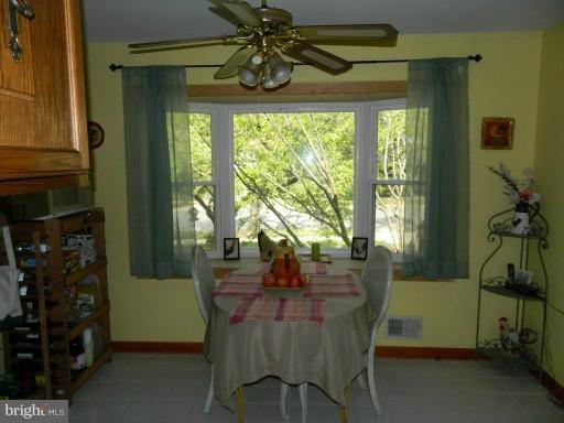 6407 Darwin Road Laurel, MD 20707 - Photo 2 of 4 Interior (General)