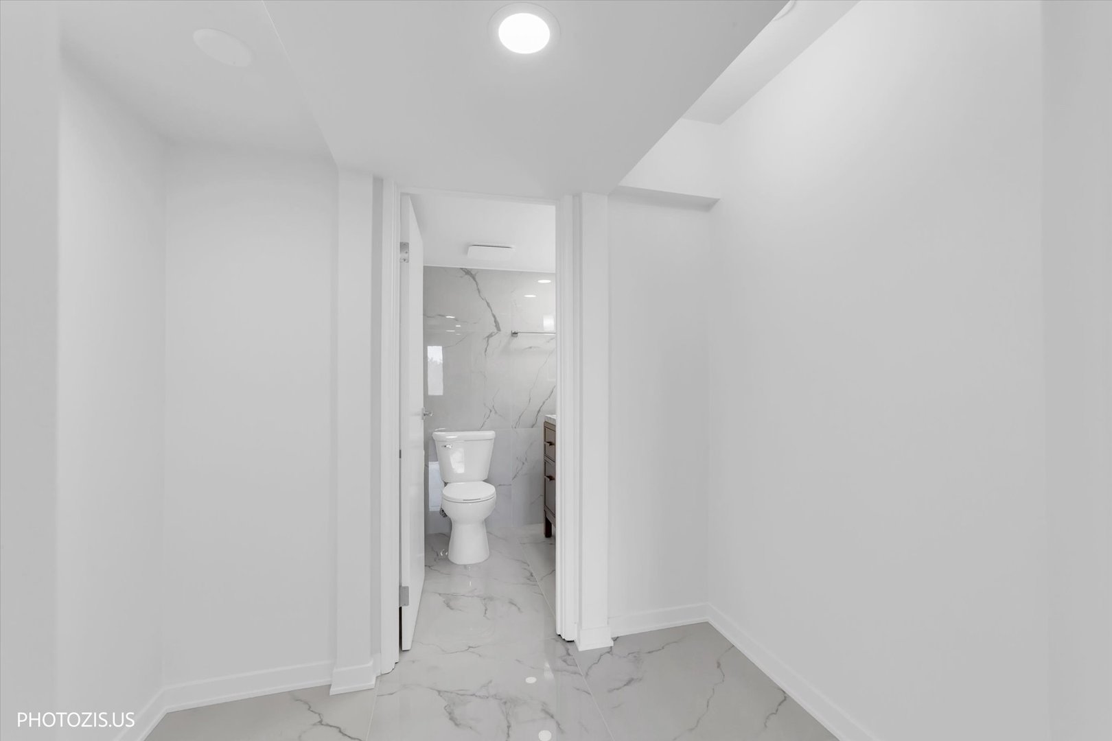 830 Elder Road, Unit B413 Homewood, IL 60430 - Photo 19 of 29 Gallery Image 19