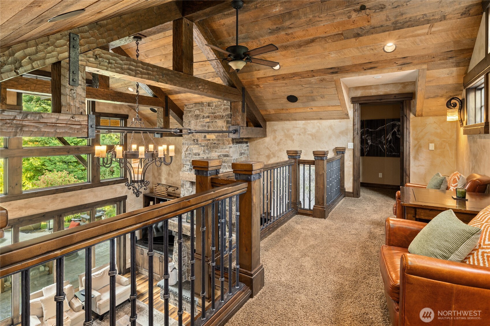 530 Spragger Way Cle Elum, WA 98922 - Photo 27 of 40 a view of a porch with furniture