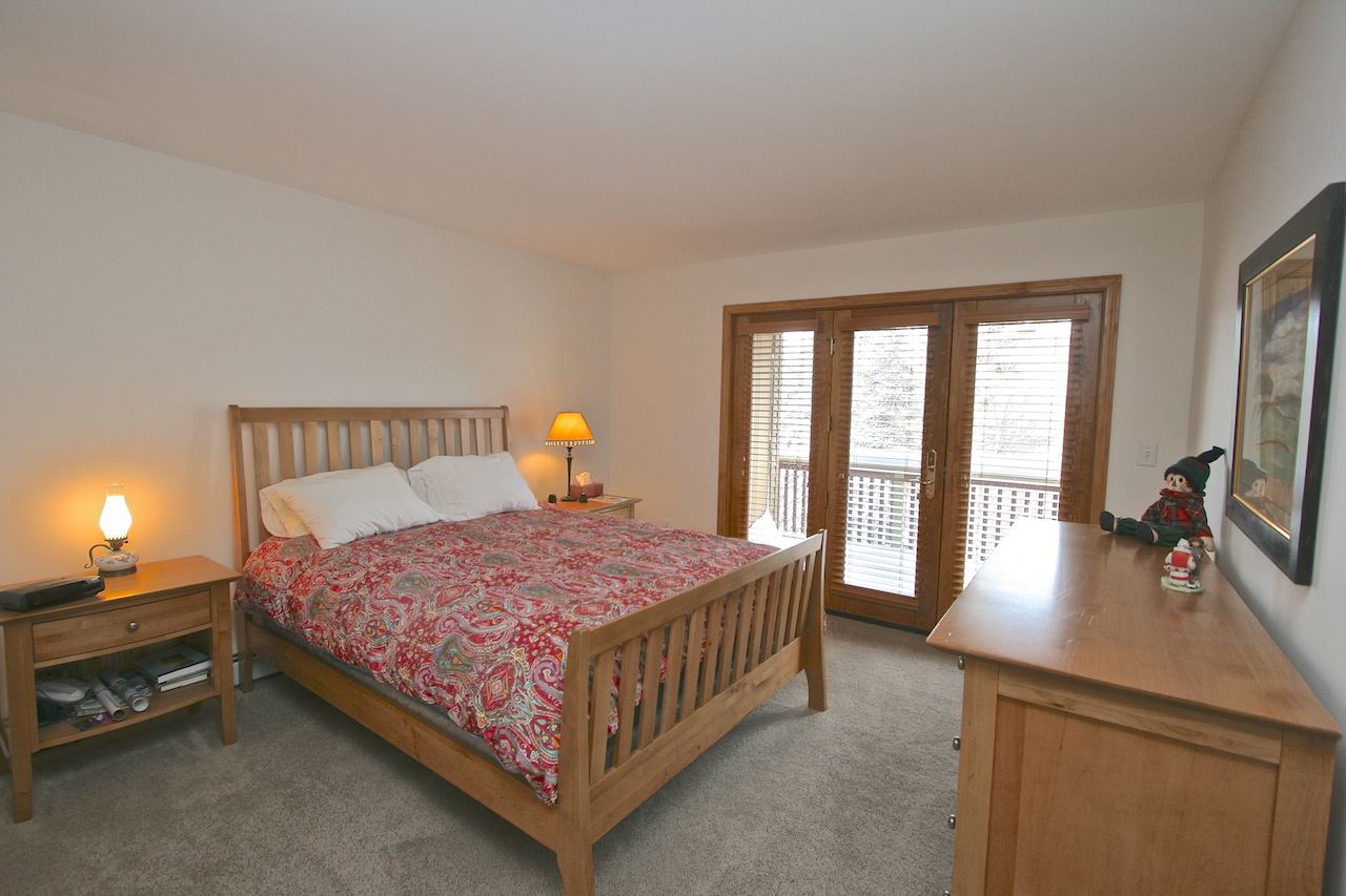 256 Crawford Ridge Road, Unit 6 Carroll, NH 03595 - Photo 13 of 33