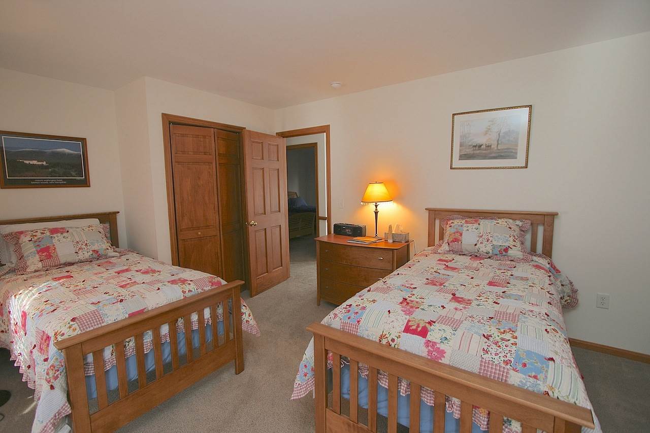 256 Crawford Ridge Road, Unit 6 Carroll, NH 03595 - Photo 18 of 33