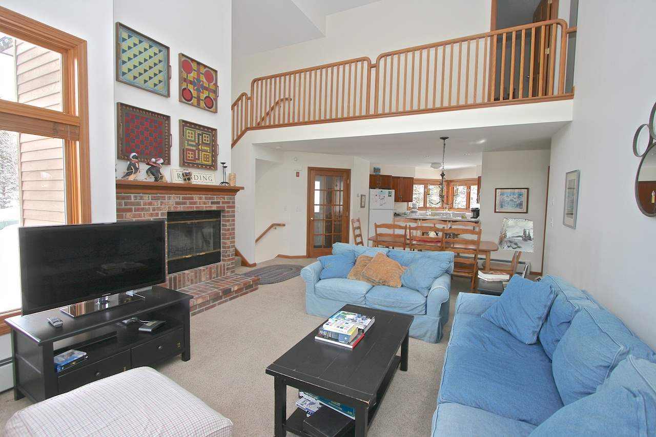 256 Crawford Ridge Road, Unit 6 Carroll, NH 03595 - Photo 5 of 33