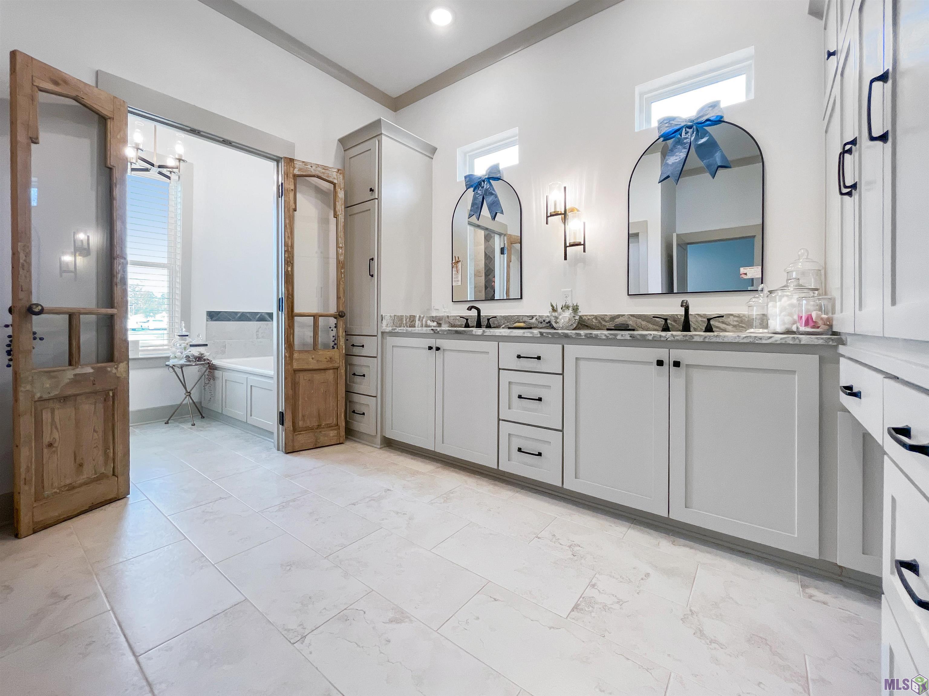 13344 Delaune Road Gonzales, LA 70737 - Photo 16 of 33