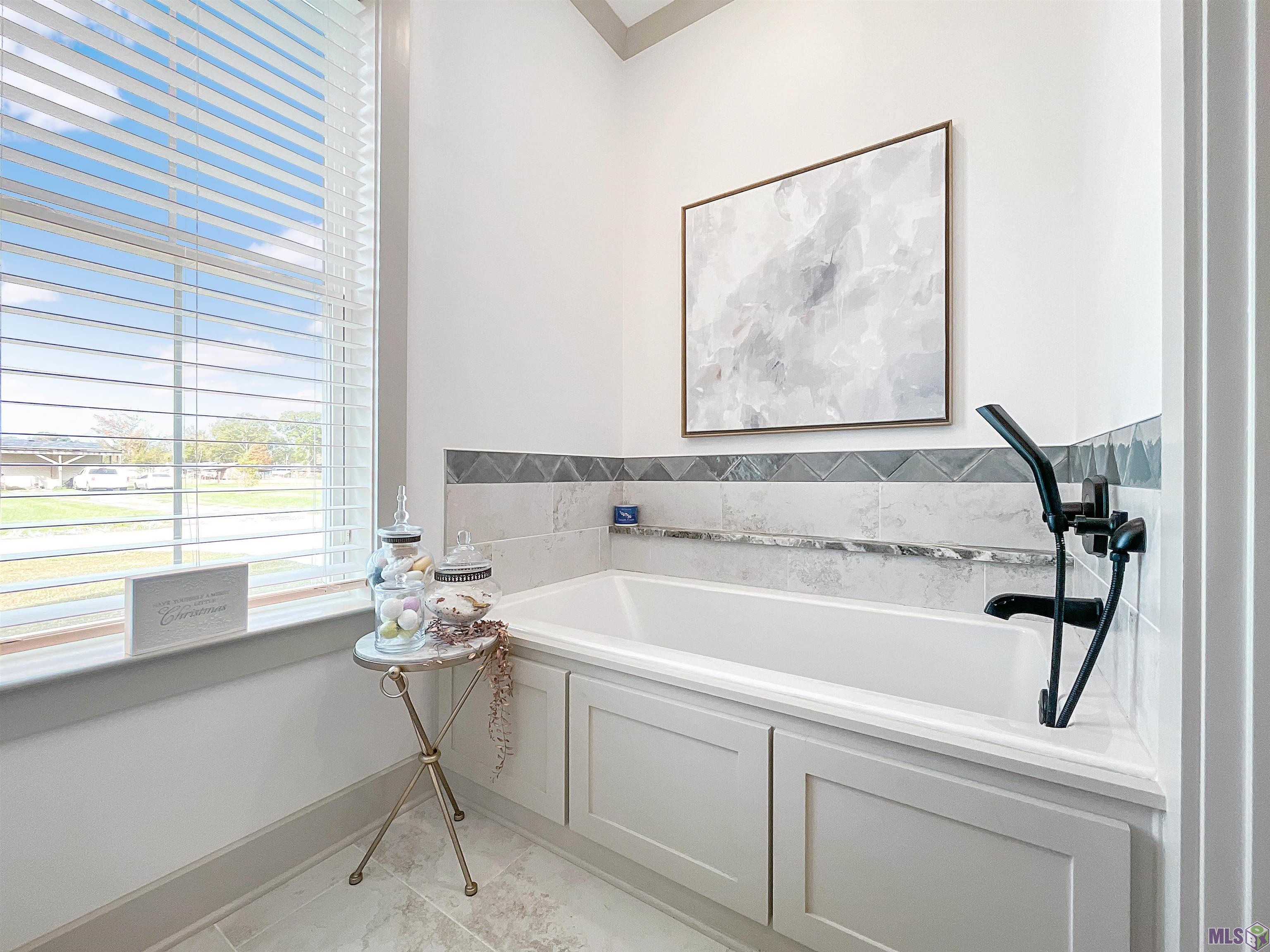 13344 Delaune Road Gonzales, LA 70737 - Photo 19 of 33