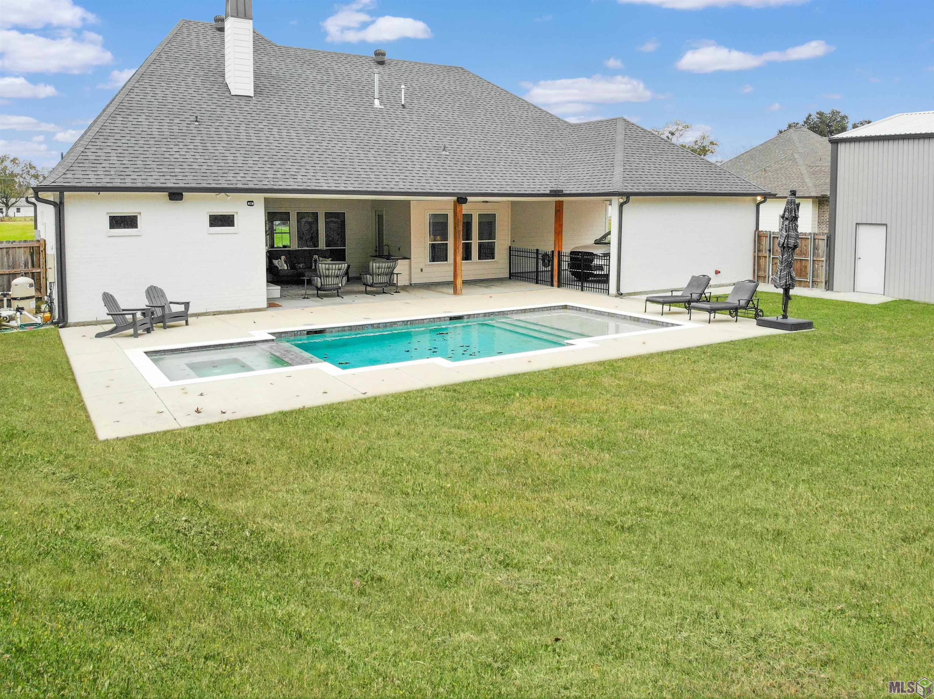 13344 Delaune Road Gonzales, LA 70737 - Photo 3 of 33