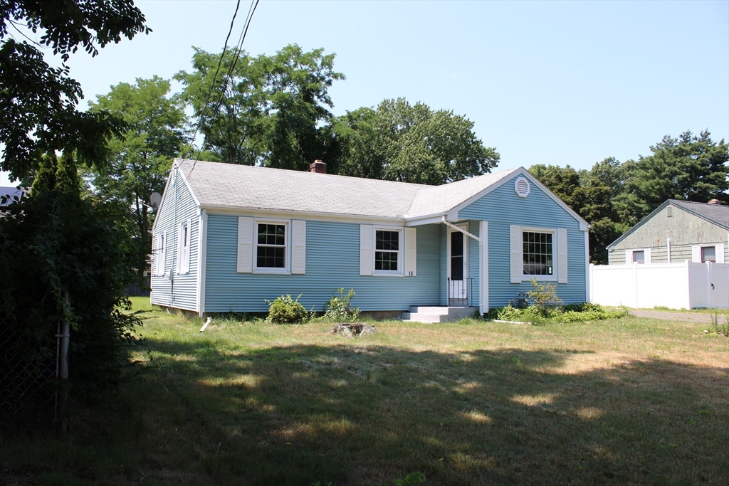 16 North Hood Street Springfield, MA 01109 - Photo 2 of 14 Gallery Image 2