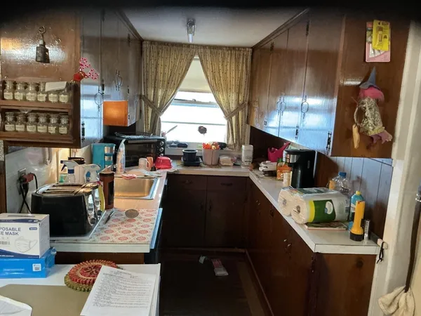 a kitchen with lots of counter top space