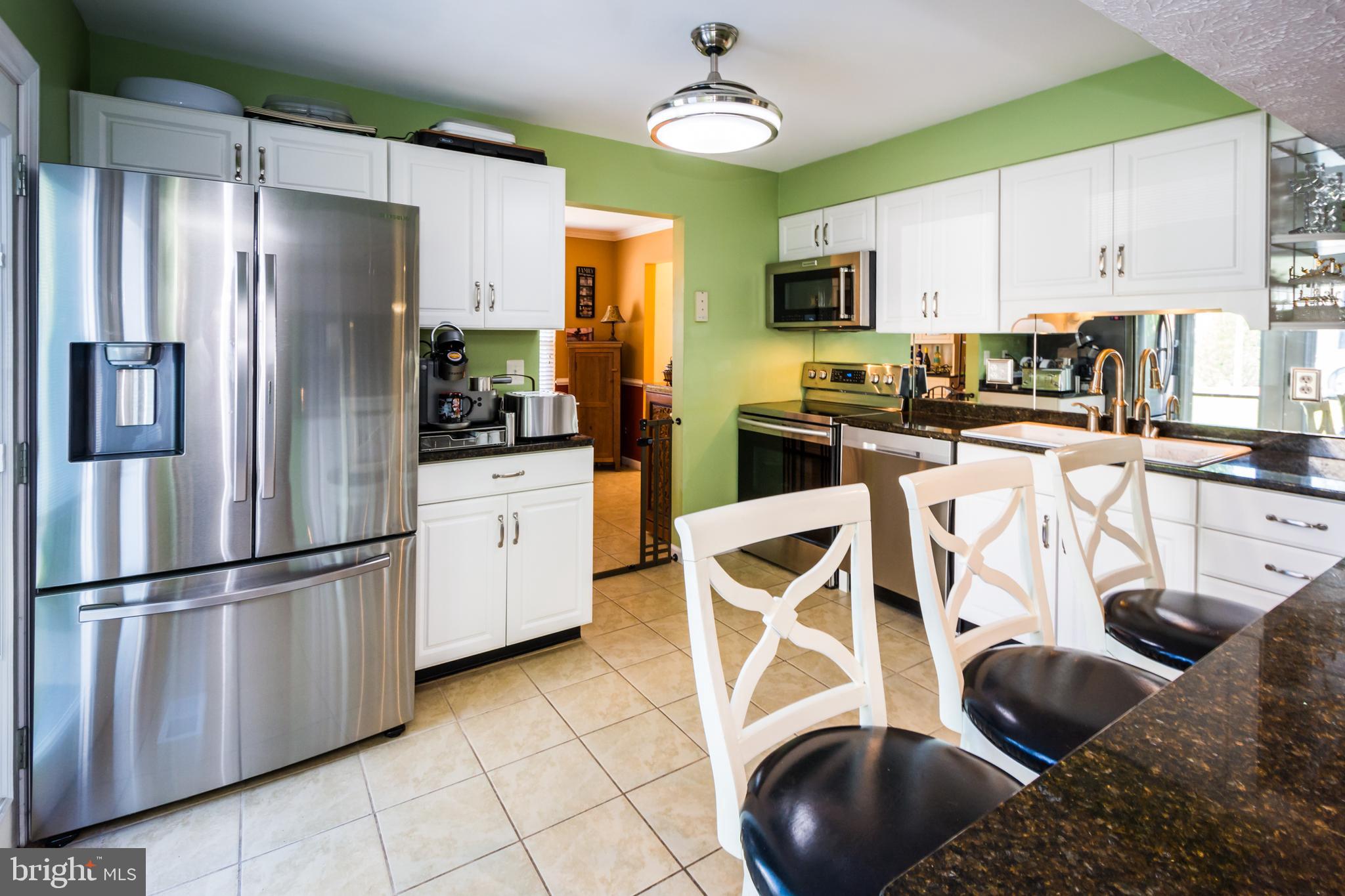 7108 Oliver Beach Road Baltimore, MD 21220 - Photo 15 of 56