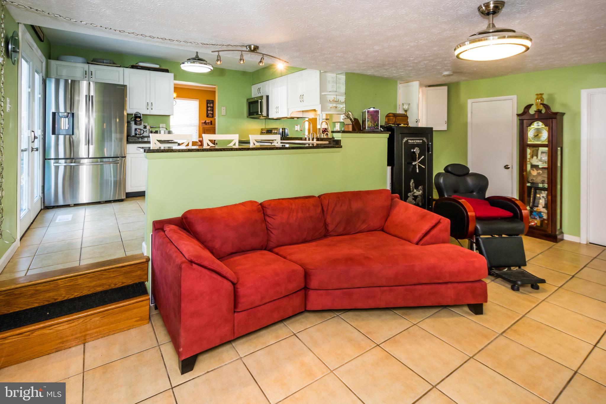 7108 Oliver Beach Road Baltimore, MD 21220 - Photo 19 of 56