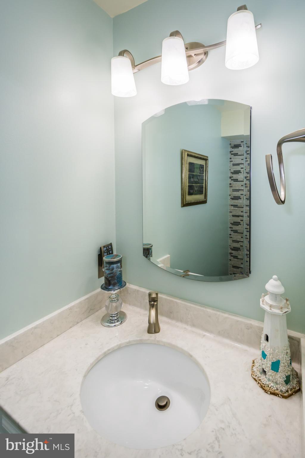 7108 Oliver Beach Road Baltimore, MD 21220 - Photo 23 of 56