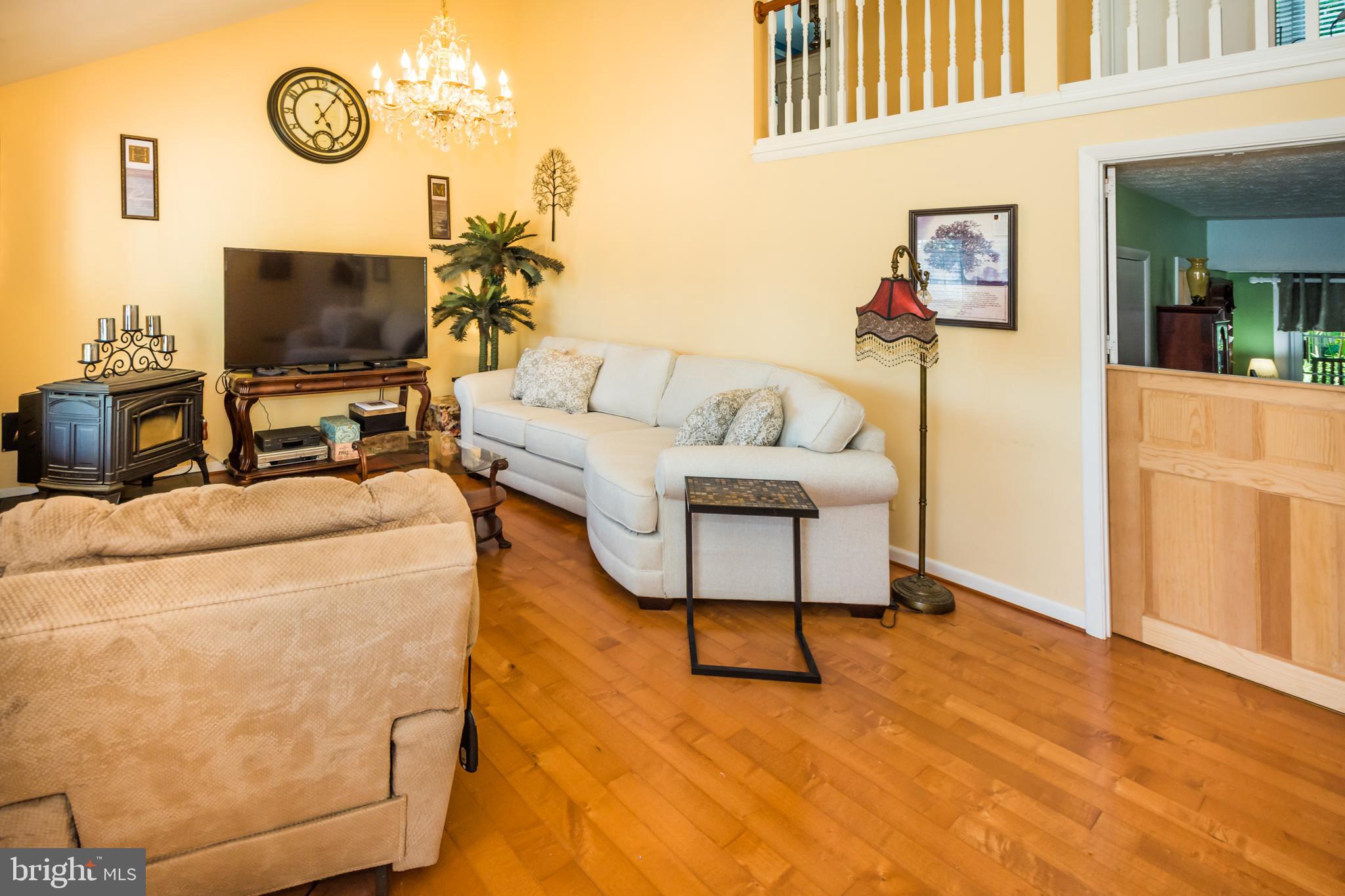 7108 Oliver Beach Road Baltimore, MD 21220 - Photo 7 of 56