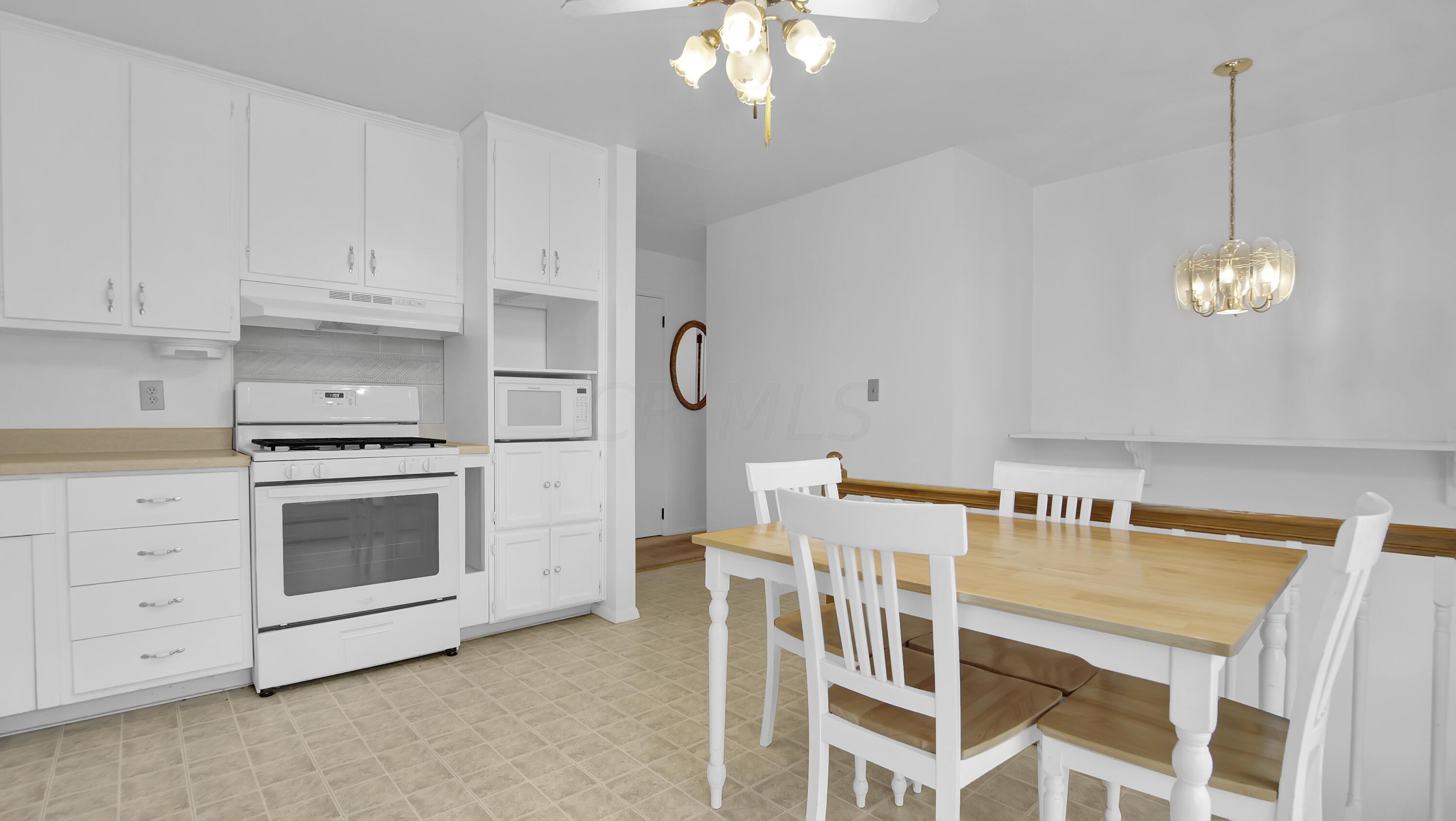 5316 Edgeview Road Columbus, OH 43207 - Photo 14 of 32 _DSC5491