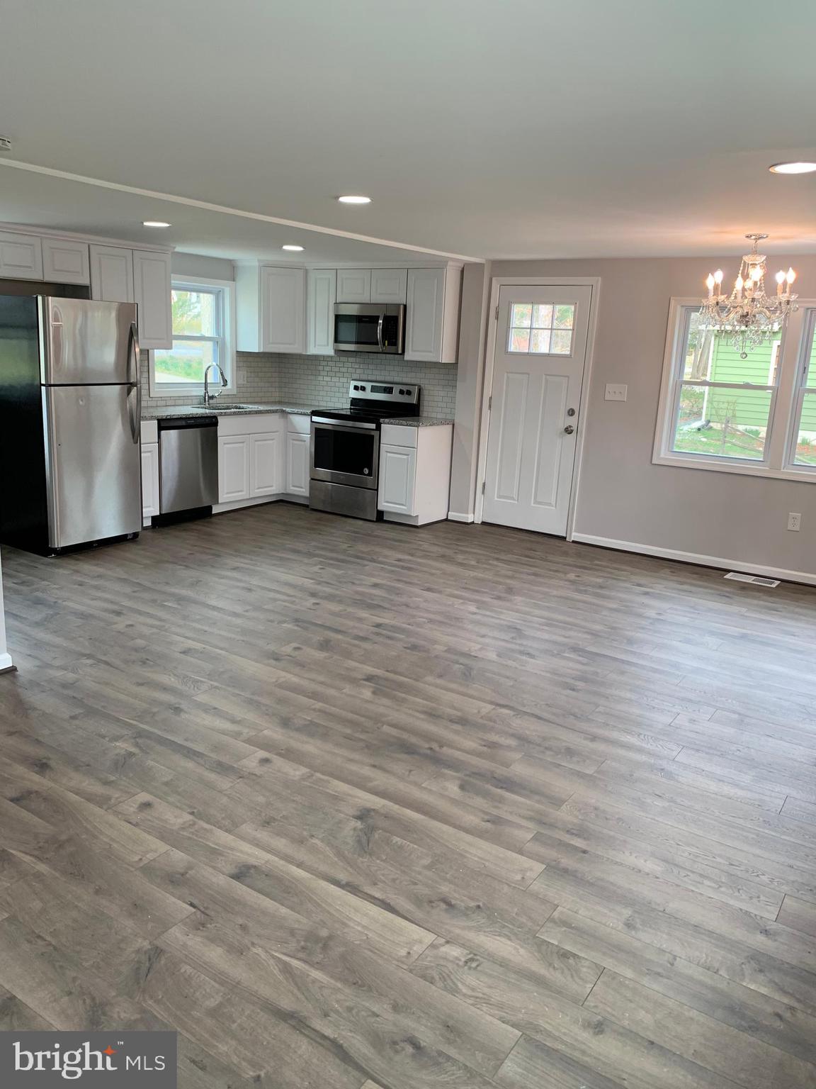 4103 Bedford Road Baltimore, MD 21207 - Photo 10 of 23