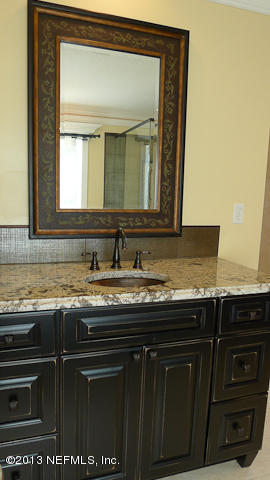 8184 Shady Grove Road Jacksonville, FL 32256 - Photo 18 of 47 Master Bathroom Vanity