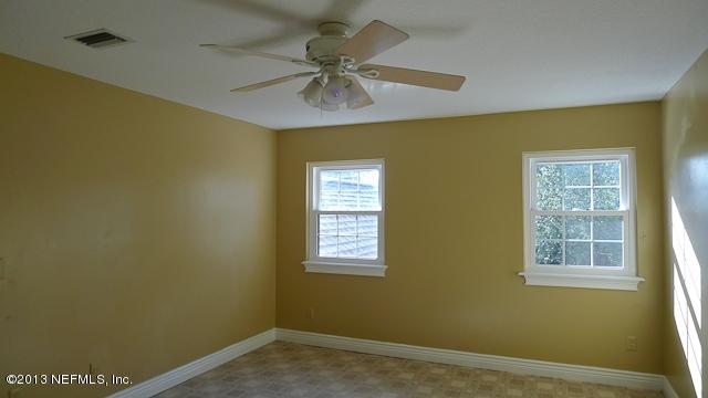 8184 Shady Grove Road Jacksonville, FL 32256 - Photo 26 of 47 ONE OF TWO FULL BEDROOMS 2ND FL