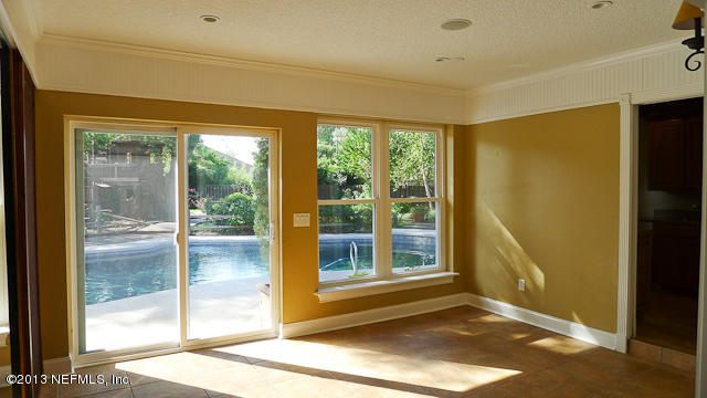 8184 Shady Grove Road Jacksonville, FL 32256 - Photo 29 of 47 Sunroom/Tile Floors/New Windows & Doors