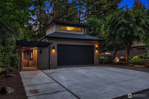 $3,150,000 | 2716 106th Place Southeast, Bellevue, WA 98004