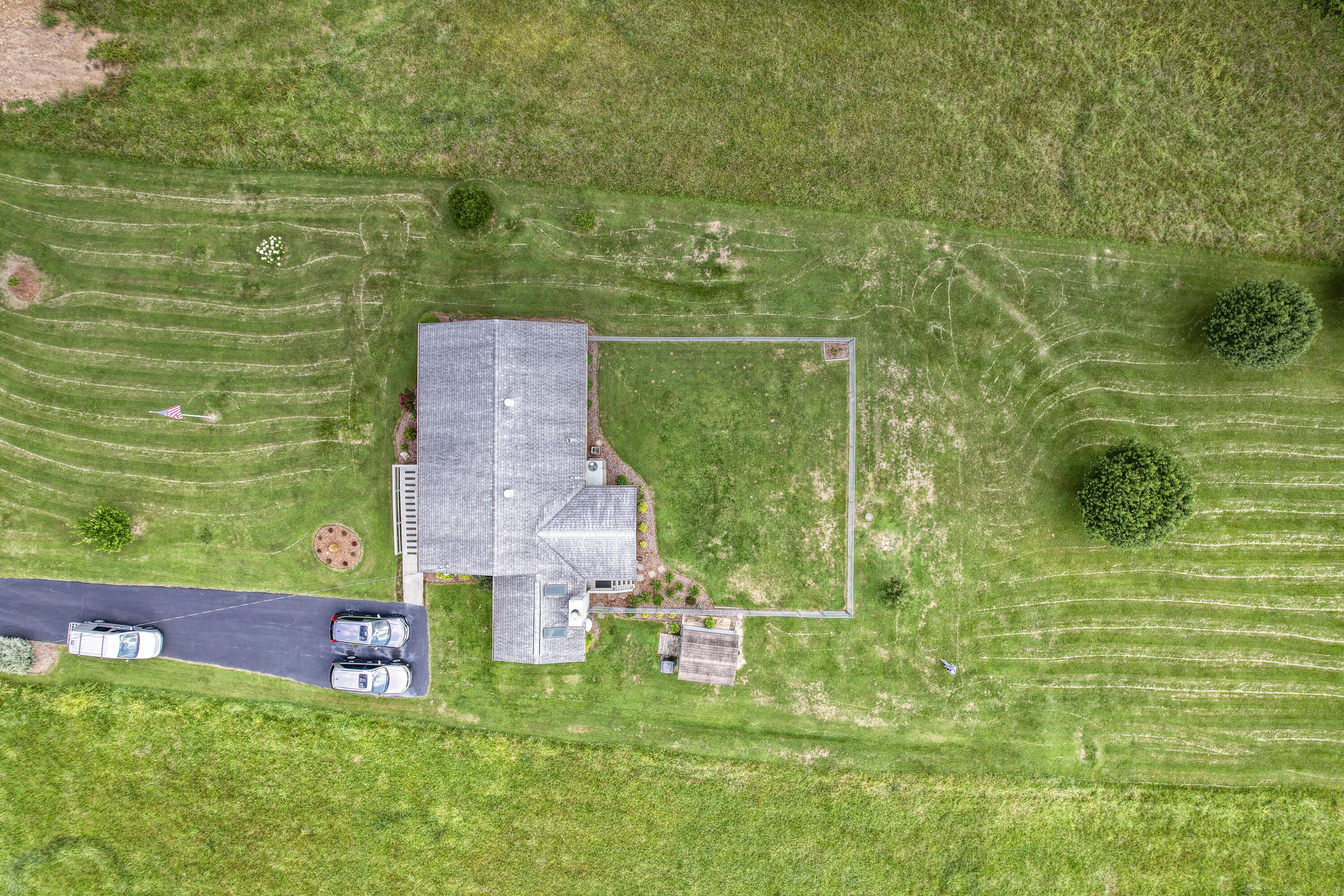 149 Ellis Road Blountville, TN 37617 - Photo 31 of 34 Ellis_36