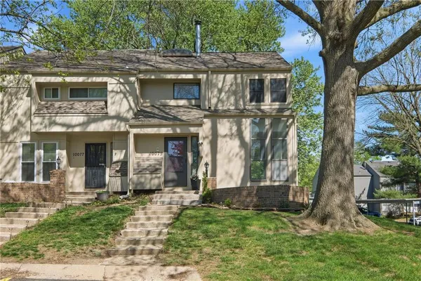 $268,900 | 10075 North Locust Street, Kansas City, MO 64155