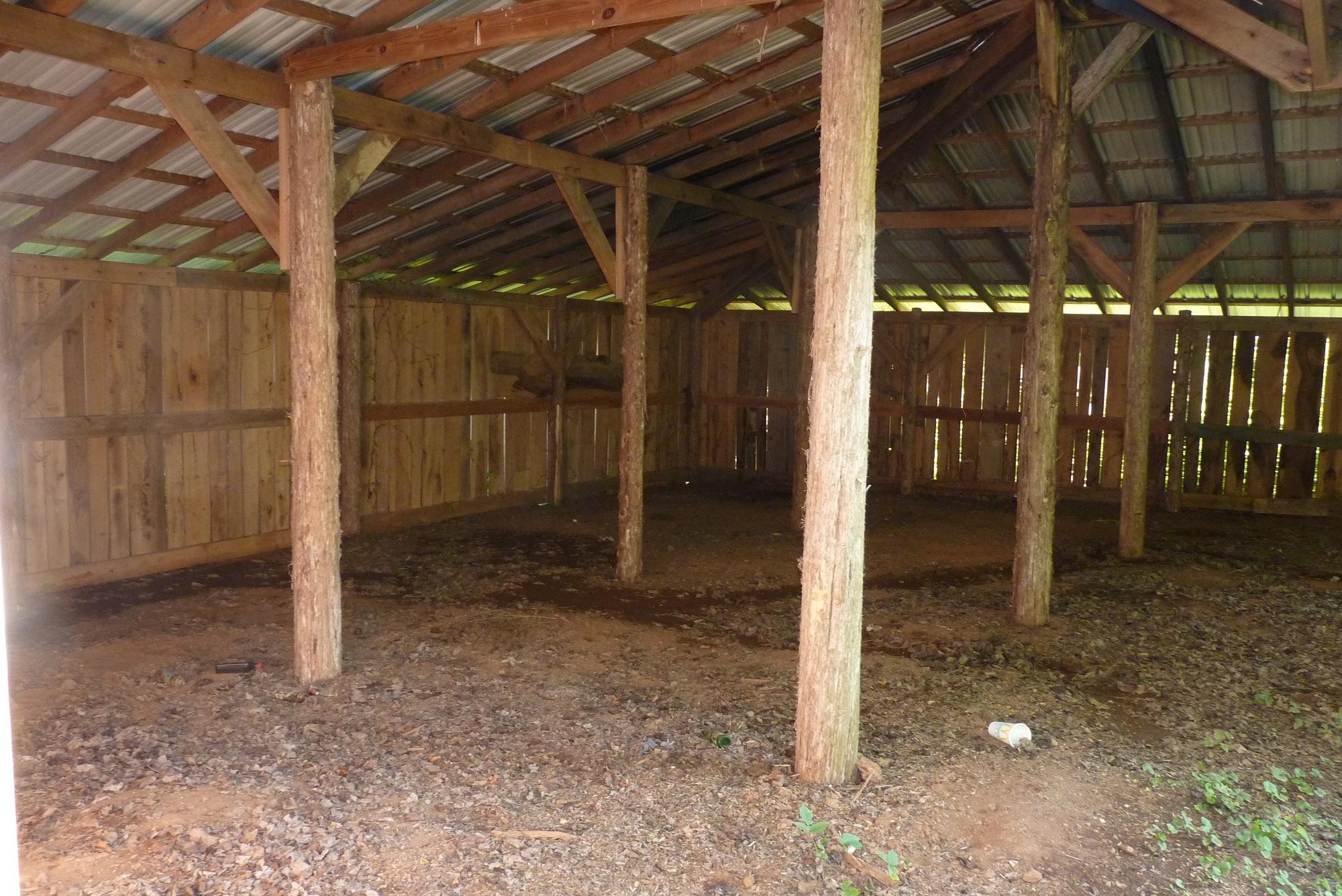 345 Cumberland View Road Clinton, TN 37716 - Photo 17 of 23 a view of a backyard