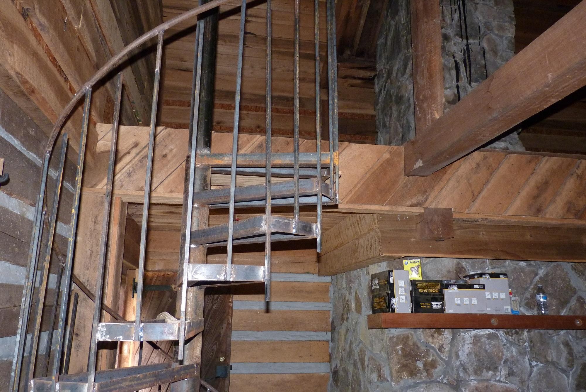 345 Cumberland View Road Clinton, TN 37716 - Photo 6 of 23 a view of entryway with a front door