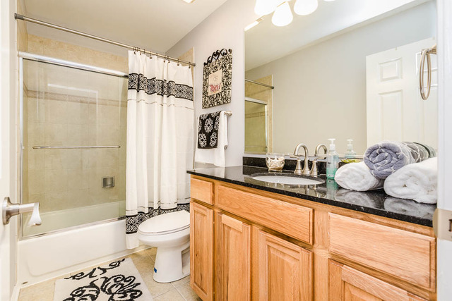 4855 North Pulaski Road Chicago, IL 60630 - Photo 11 of 14