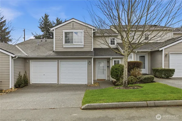 $474,000 | 10030 Holly Drive, Unit 122, Everett, WA 98204