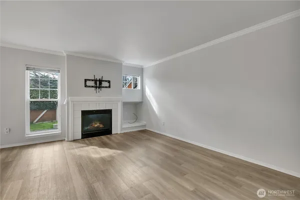 $474,000 | 10030 Holly Drive, Unit 122, Everett, WA 98204