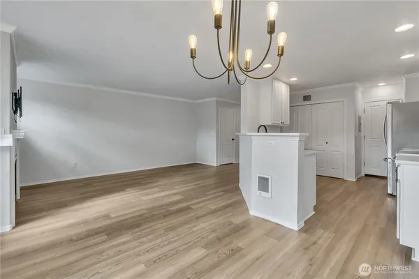 $474,000 | 10030 Holly Drive, Unit 122, Everett, WA 98204