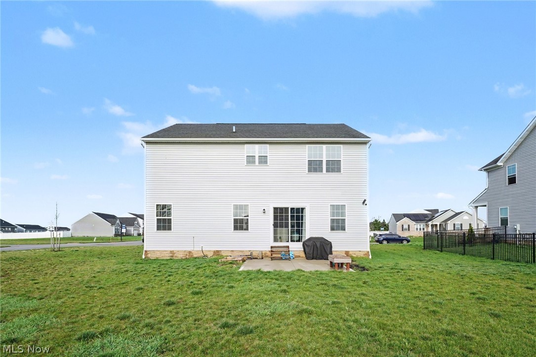 3268 Stoneleigh Road Northeast Canton, OH 44721 - Photo 28 of 33