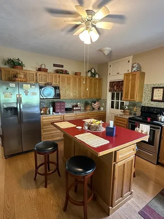 $275,000 | 23407 Highway 51, Elkville, IL 62932