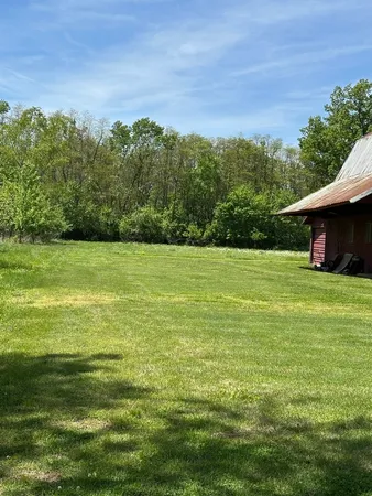 $275,000 | 23407 Highway 51, Elkville, IL 62932