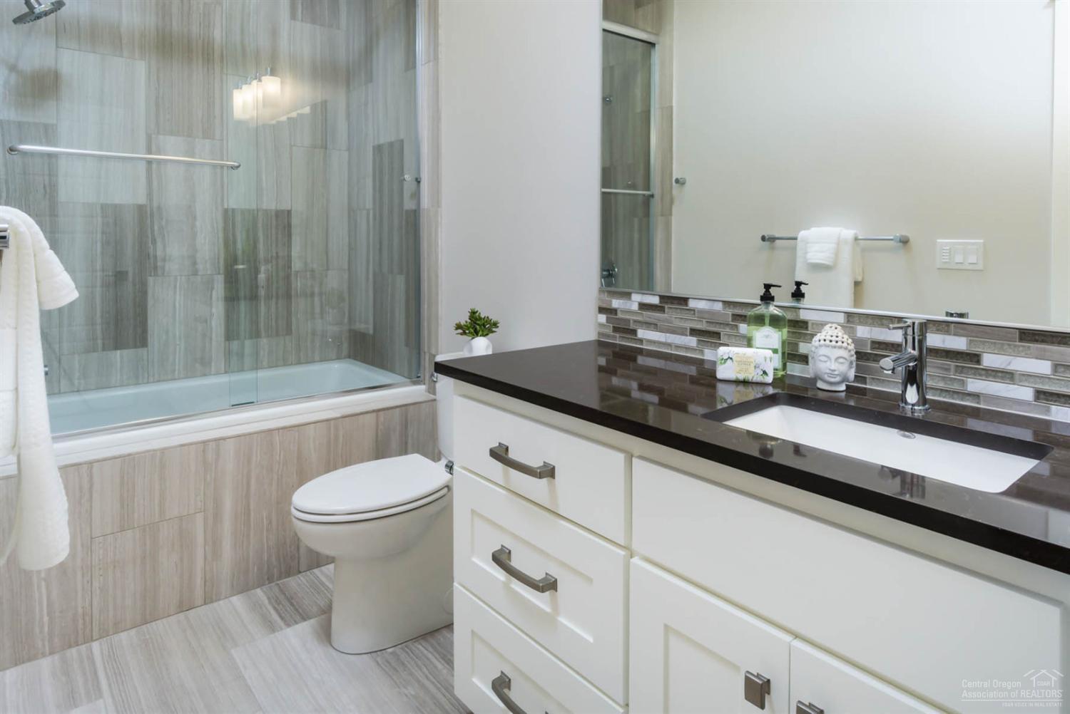 19307 Alianna Loop Bend, OR 97702 - Photo 16 of 21 Guest Room Bath with Tub and Shower